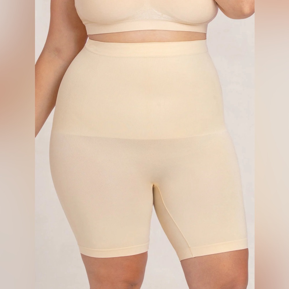 NWT Beige/3XL Shapermint Essentials All Day Every Day High Waisted Shaper Shorts
